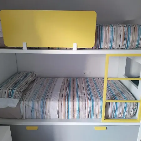 Apartamento Apartamento Nuevo Y Bien Situado En
